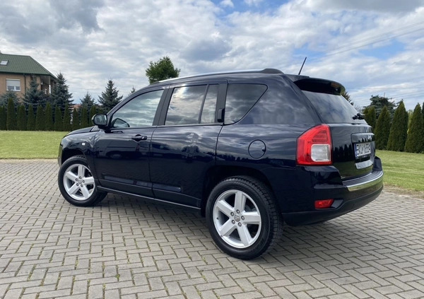 Jeep Compass cena 42900 przebieg: 163000, rok produkcji 2011 z Kutno małe 781